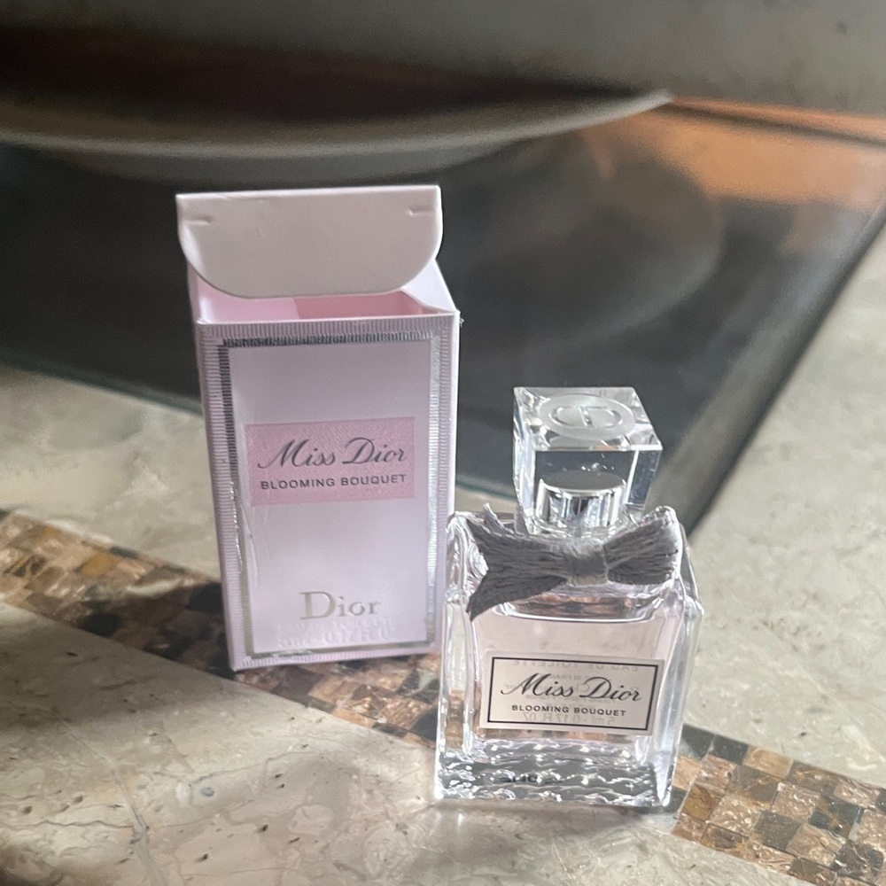 Dior Miss Dior Blooming Bouquet 💕
